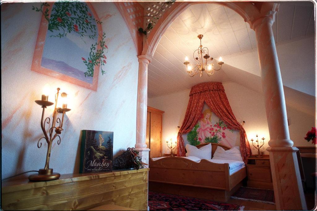 Maerchenhotel 3 Sterne Superior Waldpension Nebelstein Harbach  Ruang foto